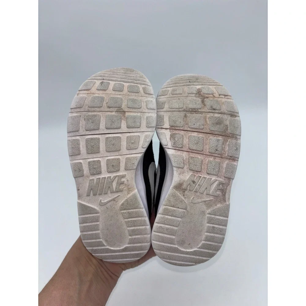NIKE‎ Baby Toddler Sneaker Shoe Black White Athletic Boy Girl Sporty Little 9